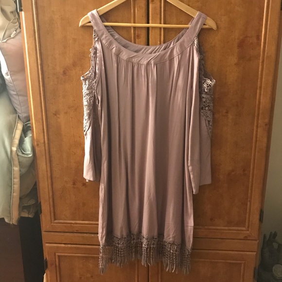 Venus Cold Shoulder Dress - Picture 1 of 4